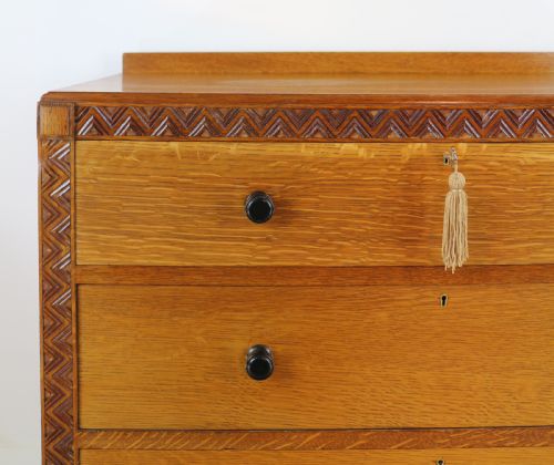 ARTS CRAFTS COTSWOLD SCHOOL OAK CHEST DRESSING TABLE ATTRIBUTED TO BATH CABINET MAKERS - ADDITIONAL PHOTO 4