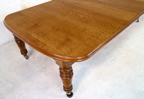 VICTORIAN OAK EXTENDING DINING TABLE 8 LEAVES 18FT SEATS 20 - ADDITIONAL PHOTO 8