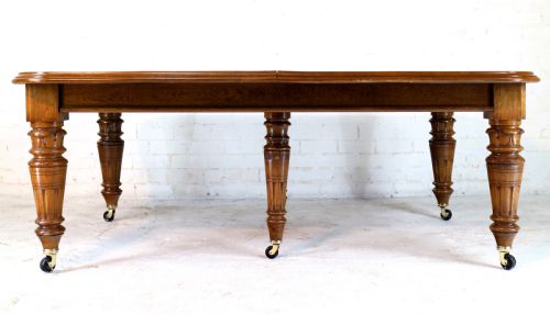 VICTORIAN OAK EXTENDING DINING TABLE 8 LEAVES 18FT SEATS 20 - ADDITIONAL PHOTO 19
