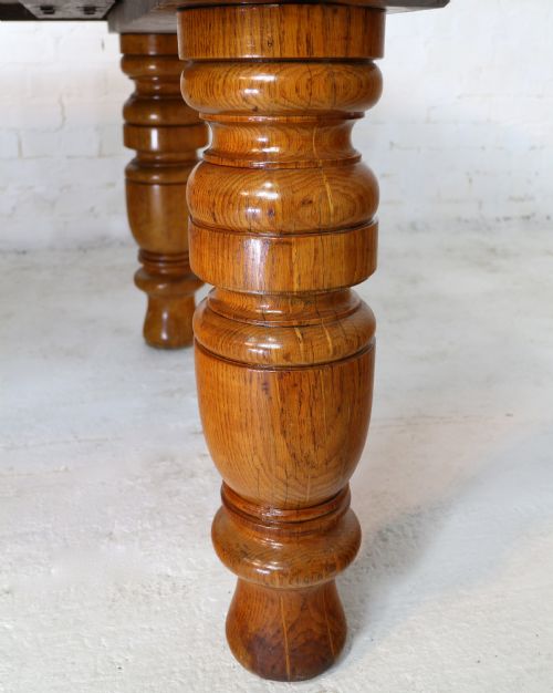 VICTORIAN OAK EXTENDING DINING TABLE 4 LEAVES 12FTSEATS 14 - ADDITIONAL PHOTO 23