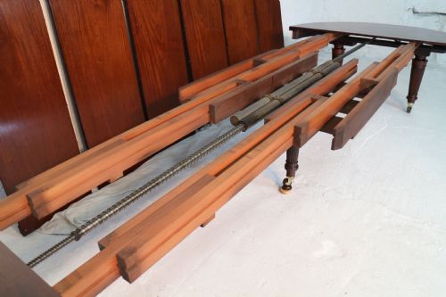 EDWARDS ROBERTS MILITARY CAMPAIGN EXTENDING MAHOGANY DINING TABLE - ADDITIONAL PHOTO 7