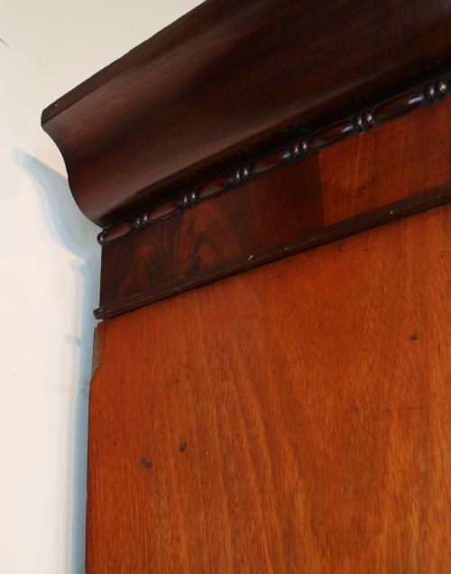 19TH CENTURY IRISH MAHOGANY BREAKFRONT WARDROBE BY ROBERT STRAHAN OF DUBLIN - ADDITIONAL PHOTO 25