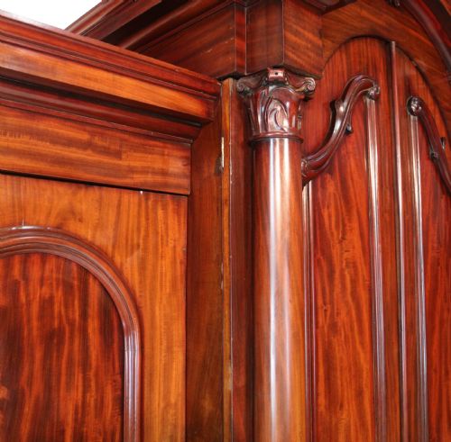 REGENCY MAHOGANY FOUR DOOR BREAKFRONT WARDROBE - ADDITIONAL PHOTO 9