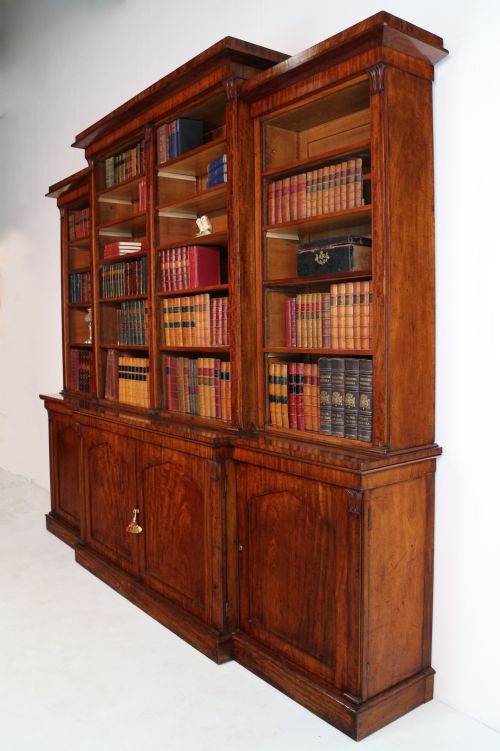 WILLIAM IV MAHOGANY BREAKFRONT LIBRARY BOOKCASE - ADDITIONAL PHOTO 24