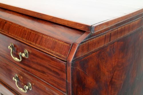 GEORGE III MAHOGANY SECRETAIRE LOW PRESS CUPBOARD ATTRIBUTED TO GILLOWS - ADDITIONAL PHOTO 12