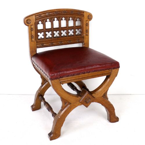 SET OF THREE 19TH CENTURY PUGIN STYLE GOTHIC REVIVAL ALTAR OR HALL CHAIRS - ADDITIONAL PHOTO 22