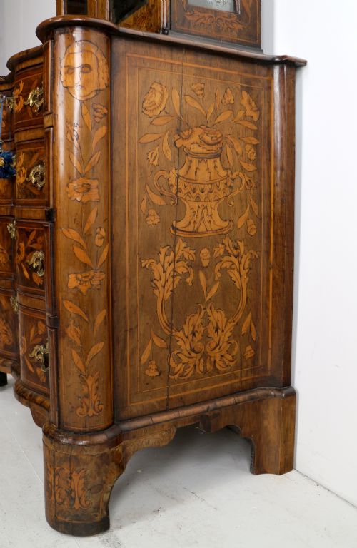 DUTCH WALNUT MARQUETRY CABINETONCHEST - ADDITIONAL PHOTO 25