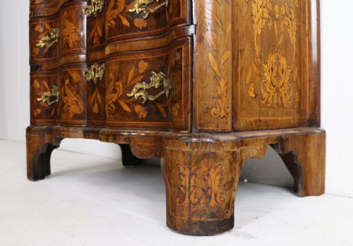 DUTCH WALNUT MARQUETRY CABINETONCHEST - ADDITIONAL PHOTO 27