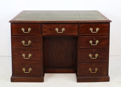 GEORGE III CHIPPENDALE STYLE MAHOGANY FREESTANDING KNEEHOLE LIBRARY DESK - ADDITIONAL PHOTO 2