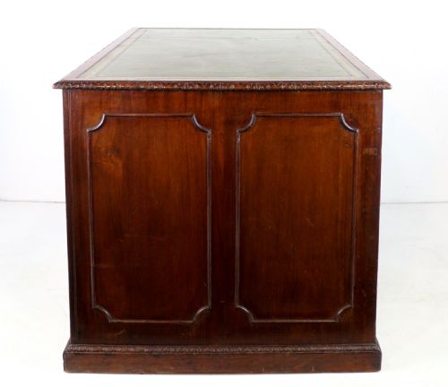 GEORGE III CHIPPENDALE STYLE MAHOGANY FREESTANDING KNEEHOLE LIBRARY DESK - ADDITIONAL PHOTO 17