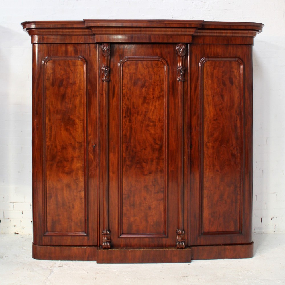 Victorian Mahogany Three Door Breakfront Wardrobe