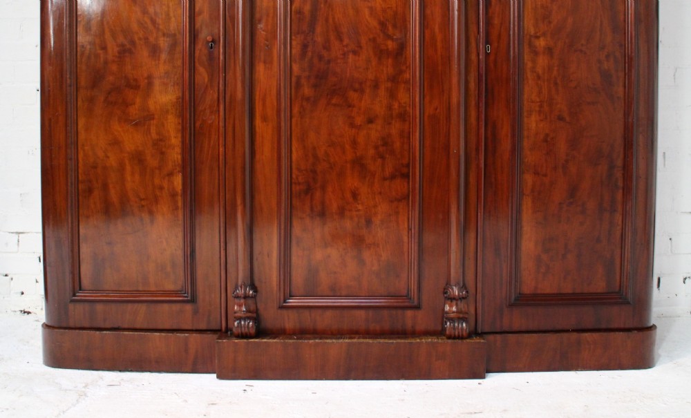 Victorian Mahogany Three Door Breakfront Wardrobe View V