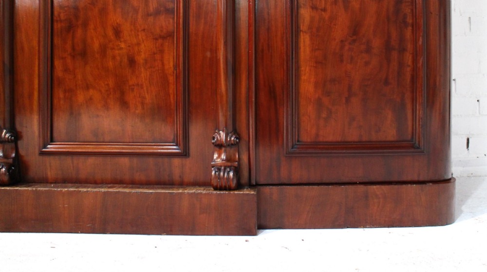 Victorian Mahogany Three Door Breakfront Wardrobe View IX