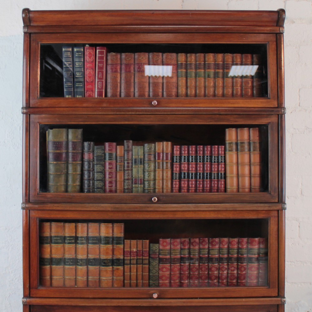 Globe Wernicke Mahogany Five Section Stacking Bookcase, c.1900 View III