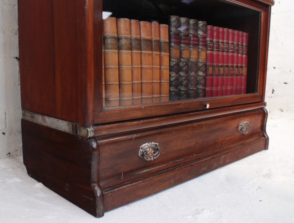 Globe Wernicke Mahogany Five Section Stacking Bookcase, c.1900 View VII