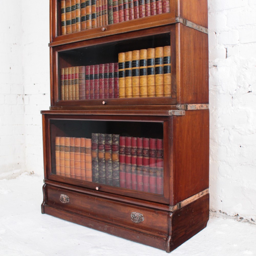 Globe Wernicke Mahogany Five Section Stacking Bookcase, c.1900 View XII