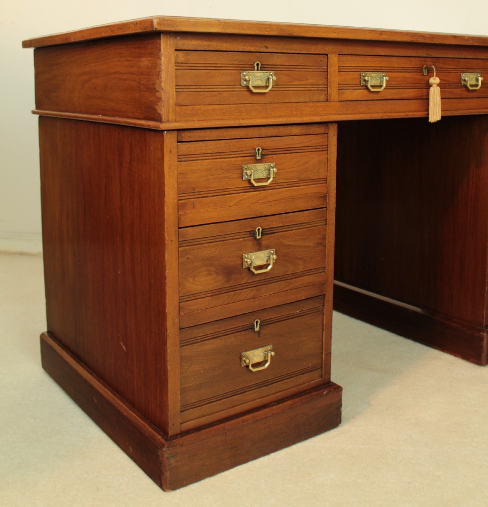Late Victorian Walnut Pedestal Desk, c.1880 View V