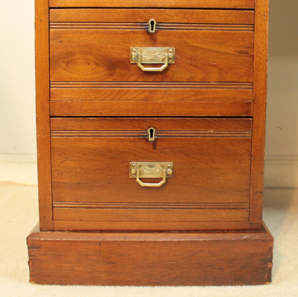 Late Victorian Walnut Pedestal Desk, c.1880 View X