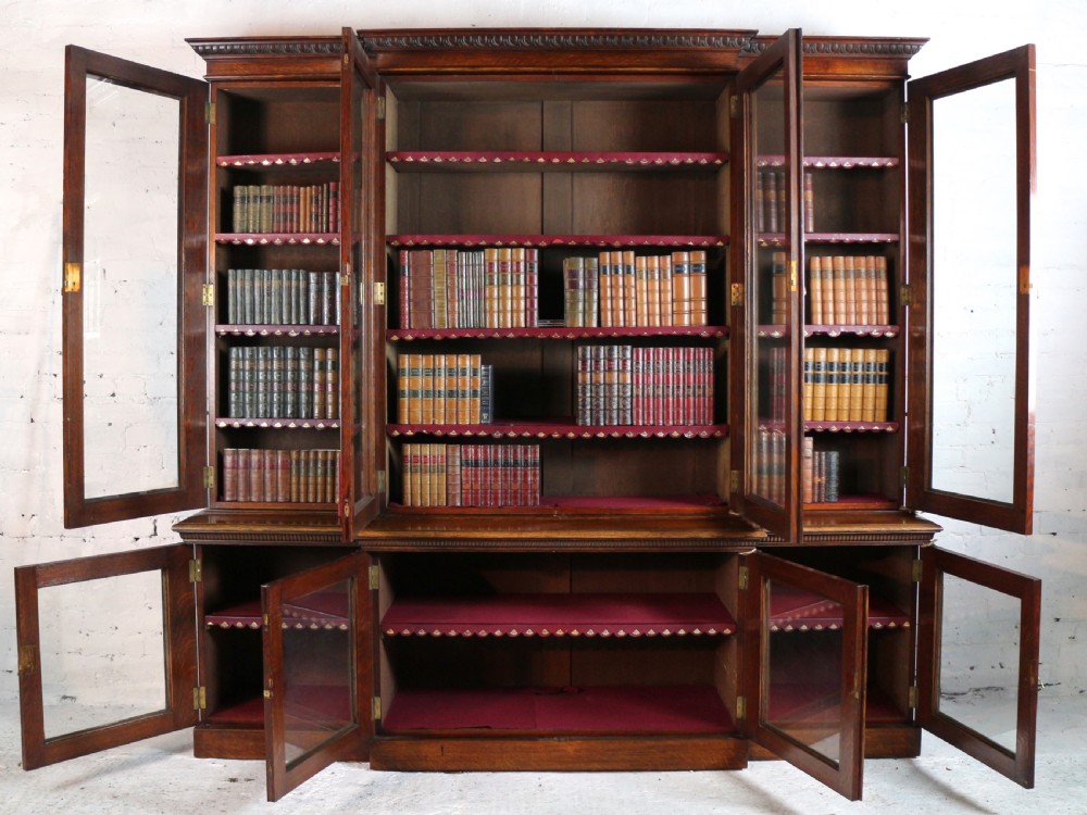 Large Victorian Oak Breakfront Bookcase, attributed to Maple & Co View XXV