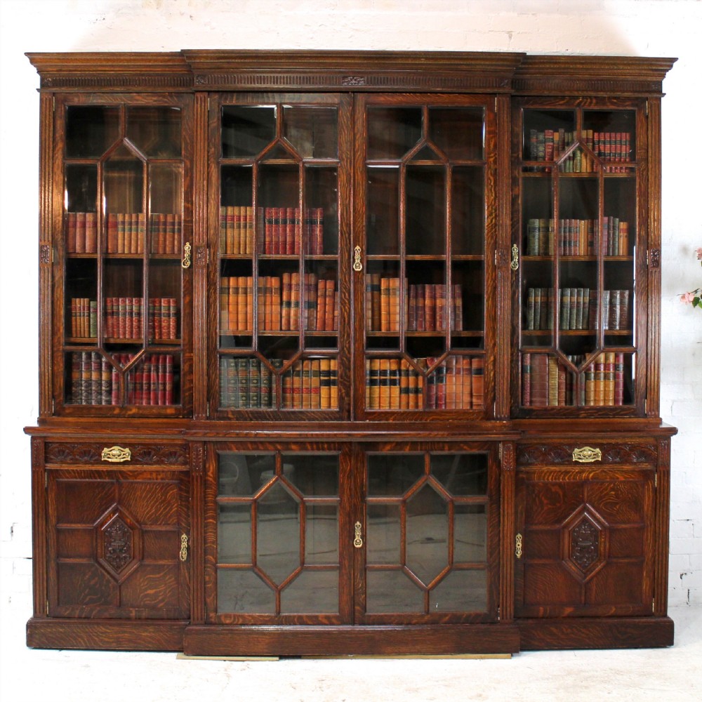 Maple & Co Large Victorian Oak Breakfront Bookcase
