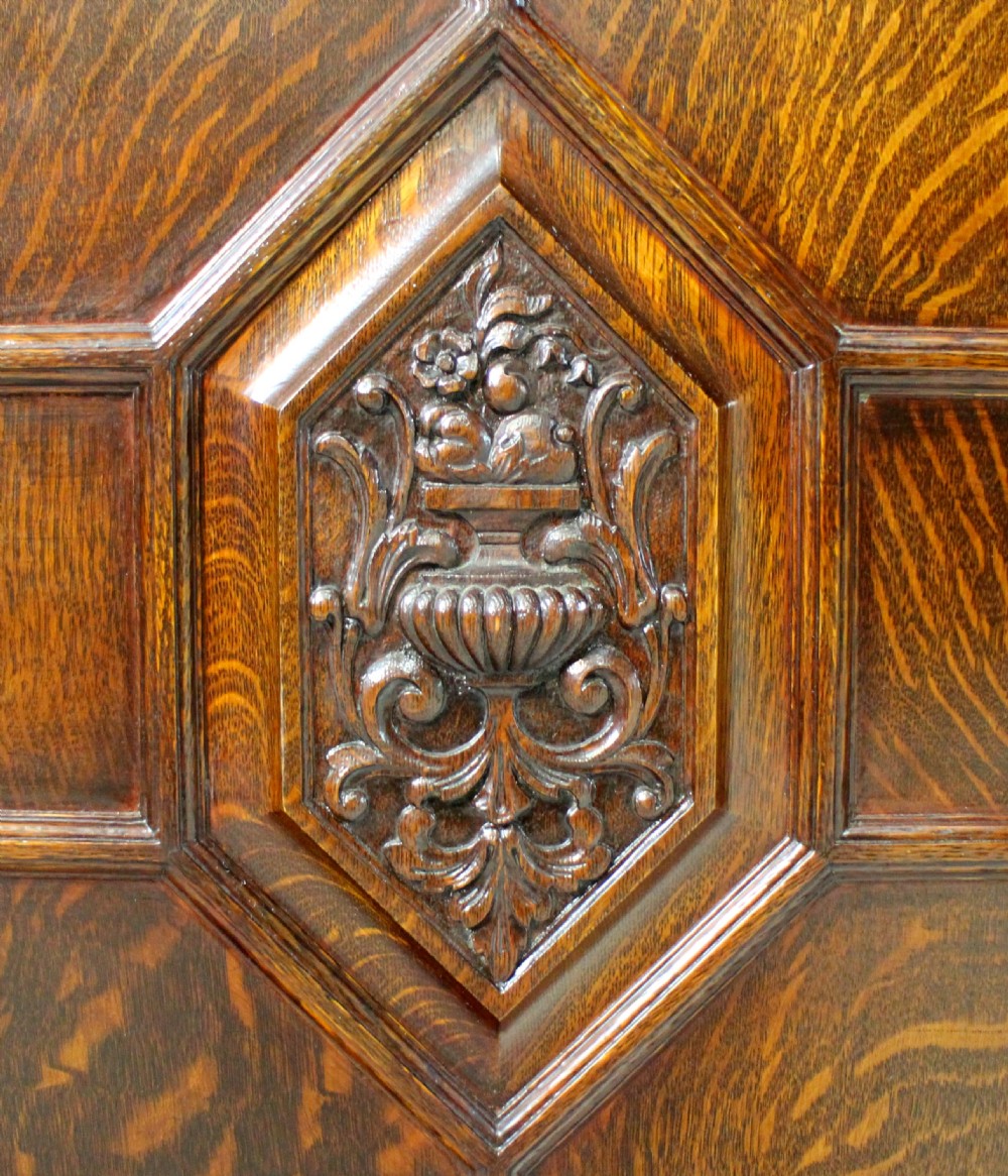 Maple & Co Large Victorian Oak Breakfront Bookcase View XI