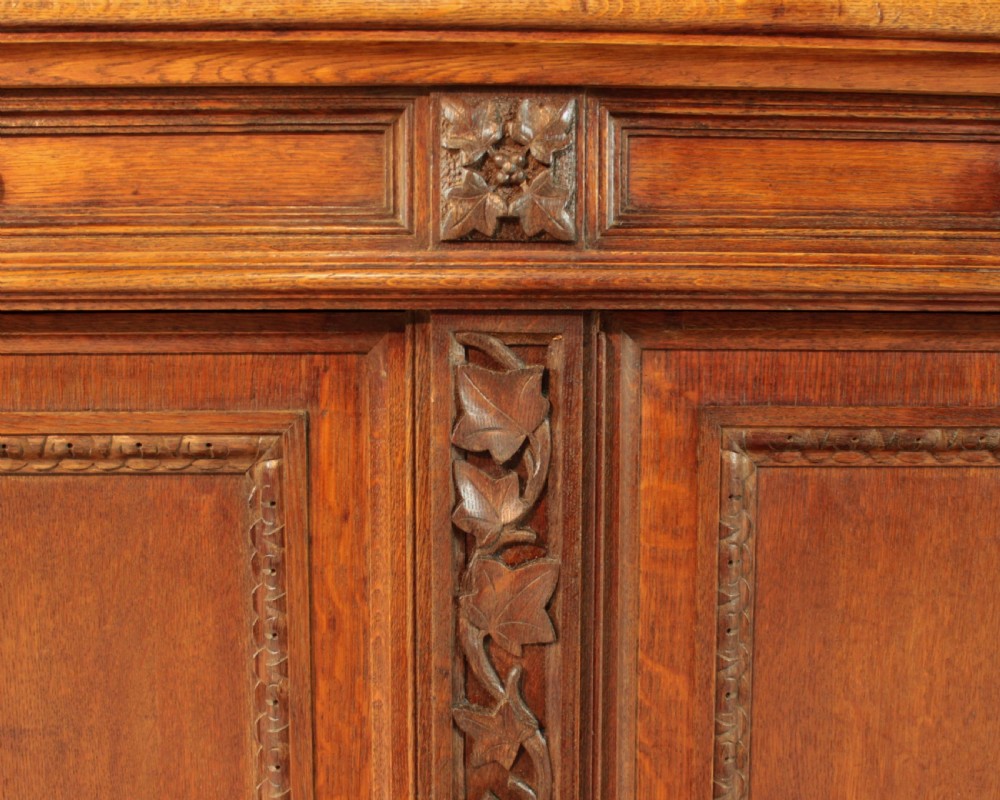 Victorian Ivy Carved Oak Library Bookcase View XVII