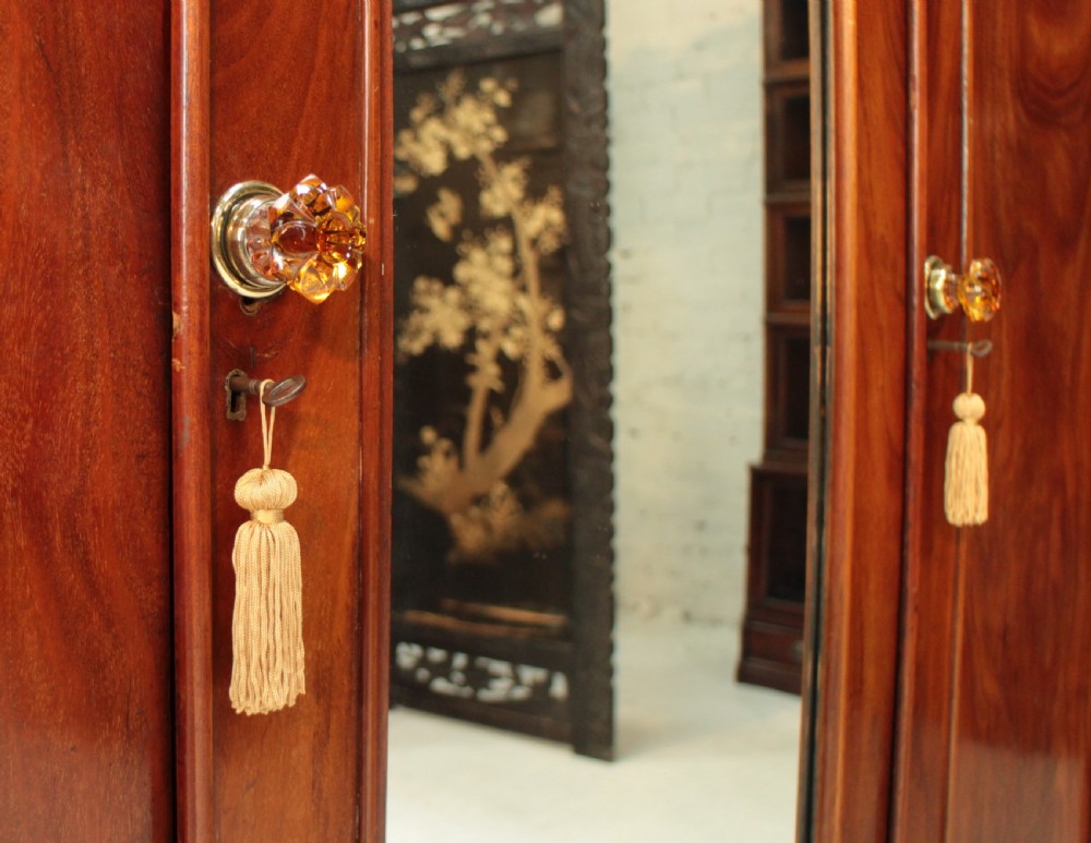 Victorian Mahogany Three Door Fitted Wardrobe View IX