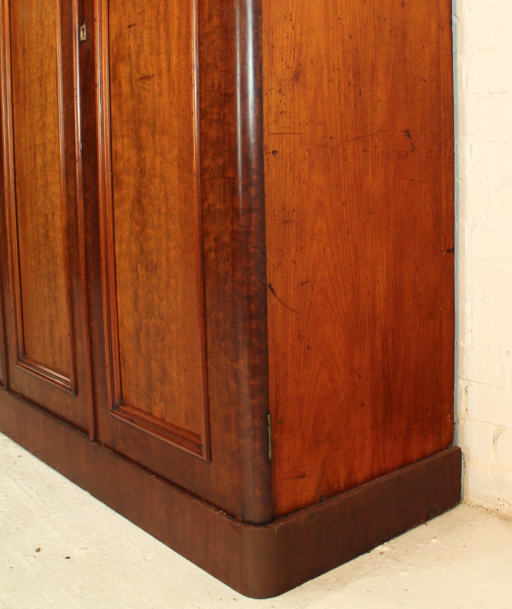 Victorian Mahogany Three Door Fitted Wardrobe, c.1870 View XXII