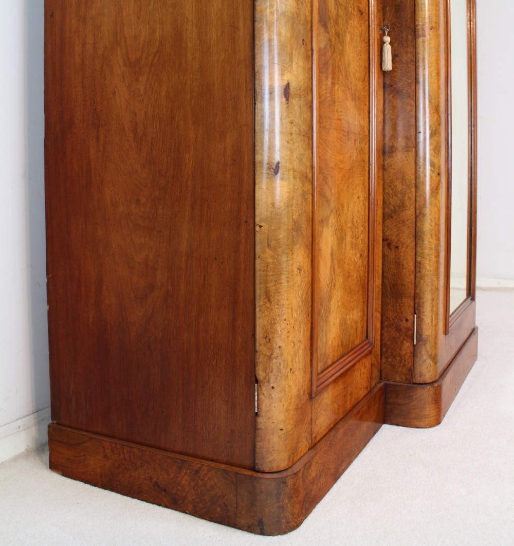 Victorian Walnut Breakfront Fitted Wardrobe View XXVII