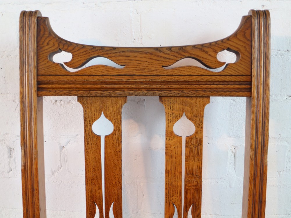 Set of 14 Arts & Crafts Oak Dining Chairs View XIII