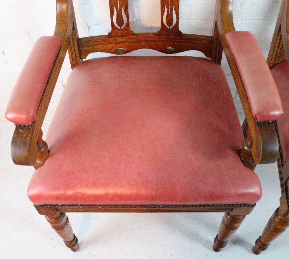 Set of 14 Arts & Crafts Oak Dining Chairs View XXIV