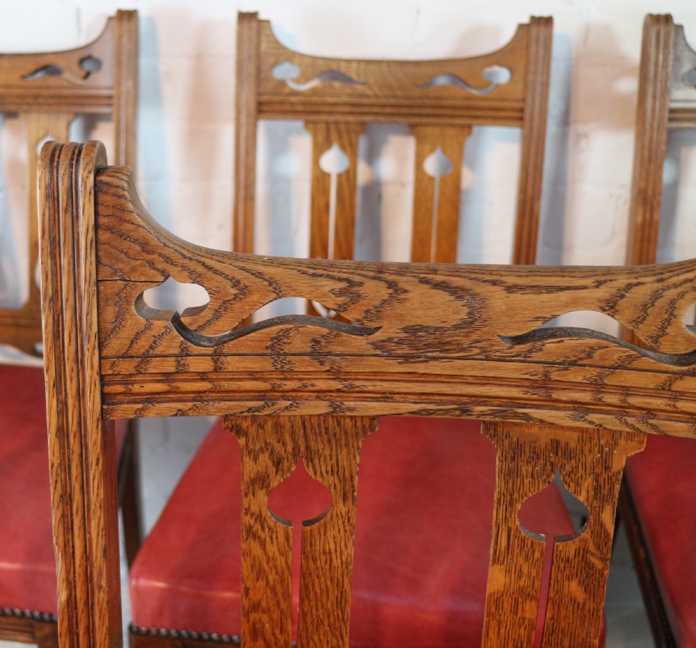 Set of 14 Arts & Crafts Oak Dining Chairs View XXIX