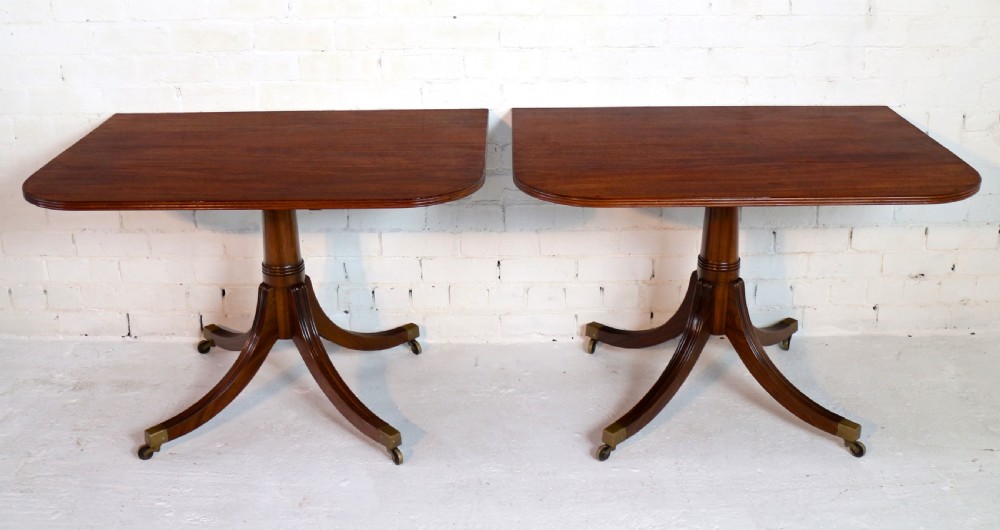 Regency Style Solid Mahogany Extending Twin Pillar Dining Table, c.1920 View XIV