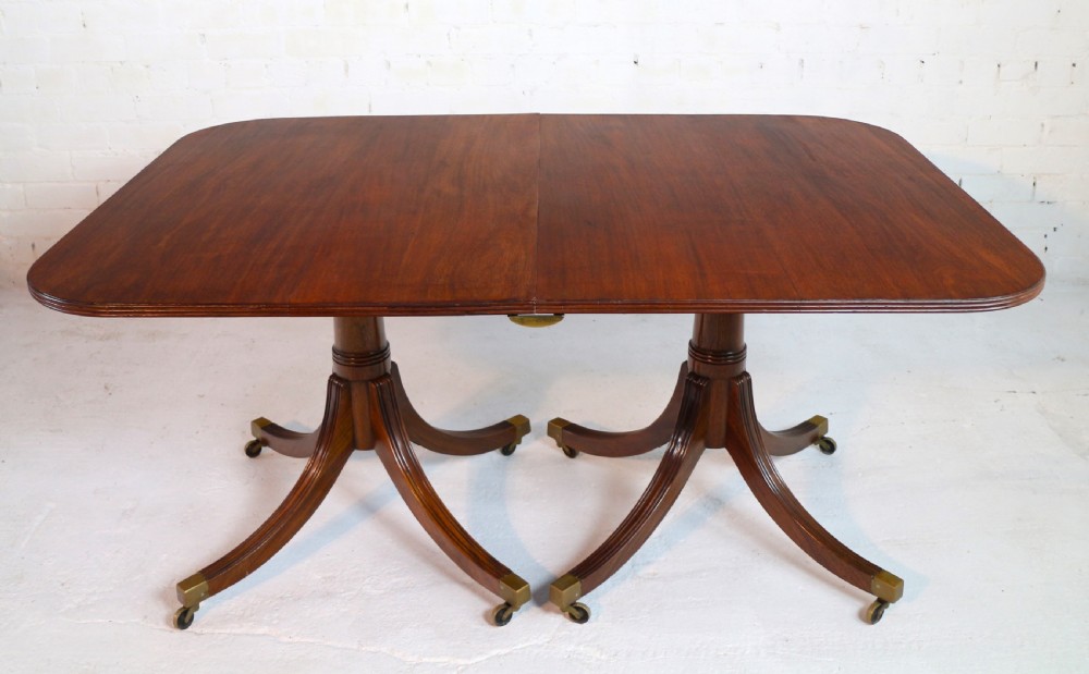 Regency Style Solid Mahogany Extending Twin Pillar Dining Table, c.1920 View XVII