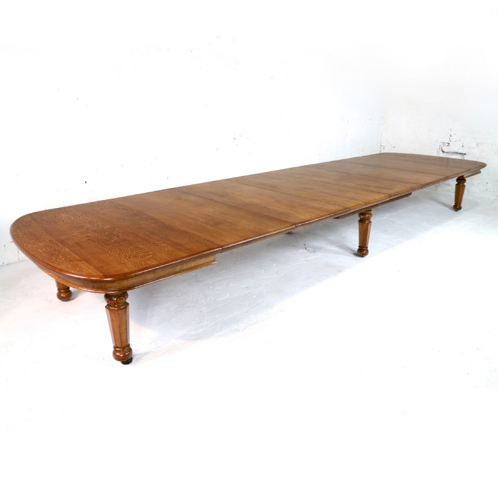 Early Victorian Extra Wide 20ft Oak Extending Dining Table & 7 Leaves