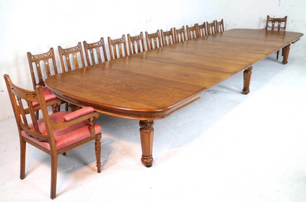 Early Victorian Extra Wide 20ft Oak Extending Dining Table & 7 Leaves View VII