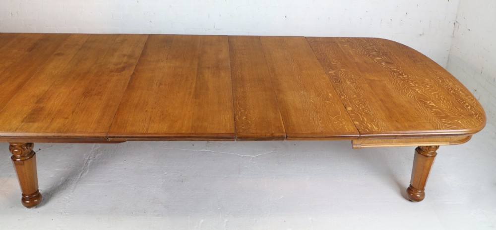 Early Victorian Extra Wide 20ft Oak Extending Dining Table & 7 Leaves View XI