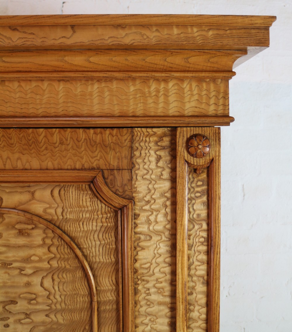 Scottish William IV Figured Elm Two Door Fitted Wardrobe, c.1830 View XXIII