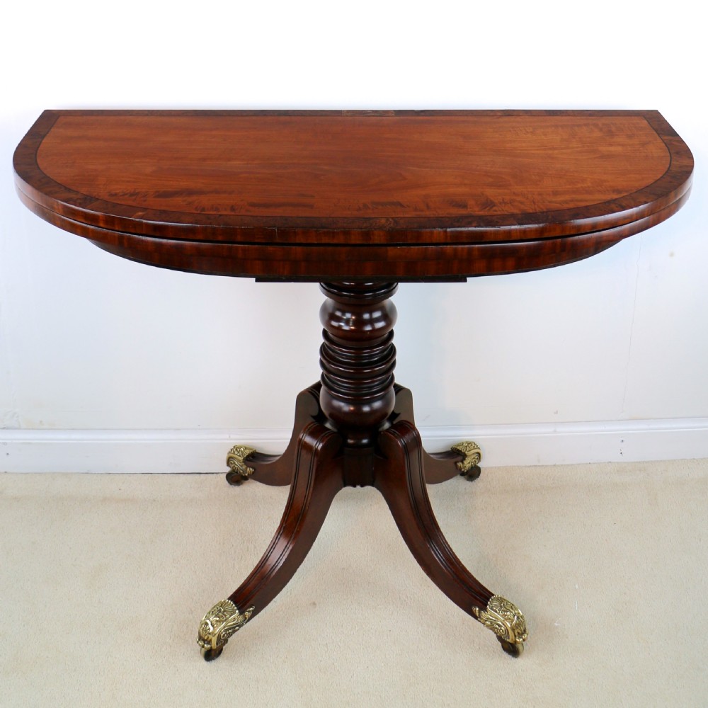 Irish Regency Mahogany & Burr Yew Crossbanded Tea Table