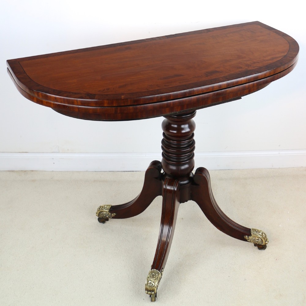 Irish Regency Mahogany & Burr Yew Crossbanded Tea Table View II