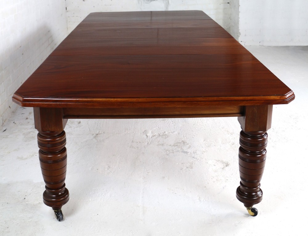 Maple & Co Victorian Mahogany Extending Dining Table with Three Leaves View V