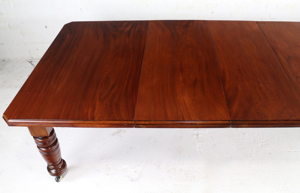Maple & Co Victorian Mahogany Extending Dining Table with Three Leaves View XII