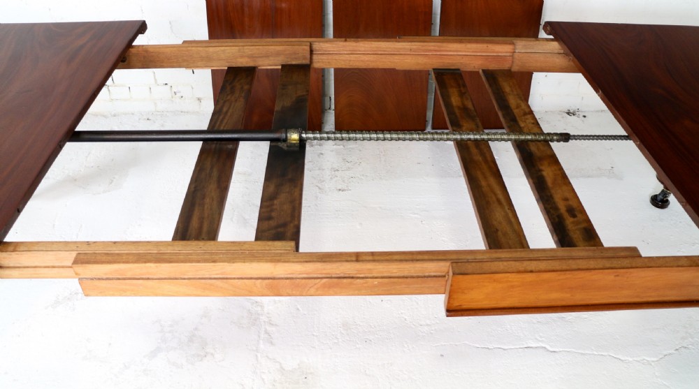 Maple & Co Victorian Mahogany Extending Dining Table with Three Leaves View XV