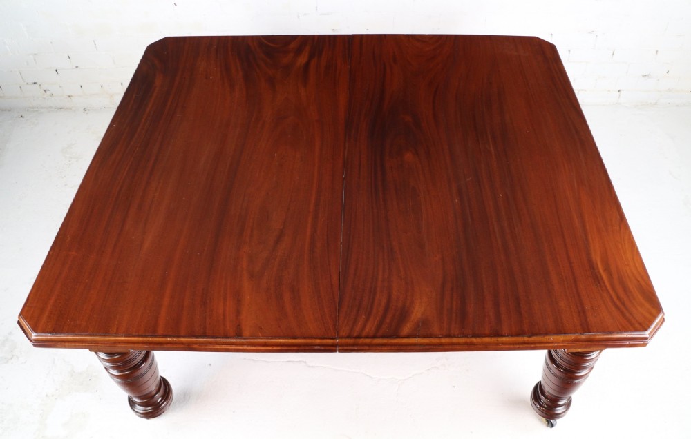 Maple & Co Victorian Mahogany Extending Dining Table with Three Leaves View XXII