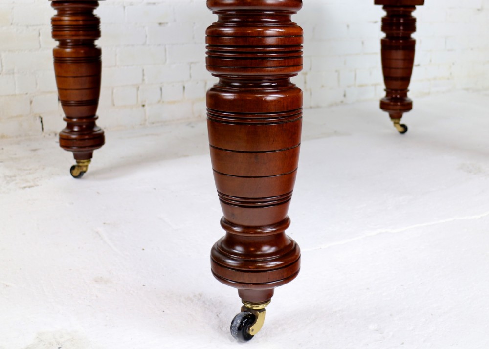 Maple & Co Victorian Mahogany Extending Dining Table with Three Leaves View XXIV