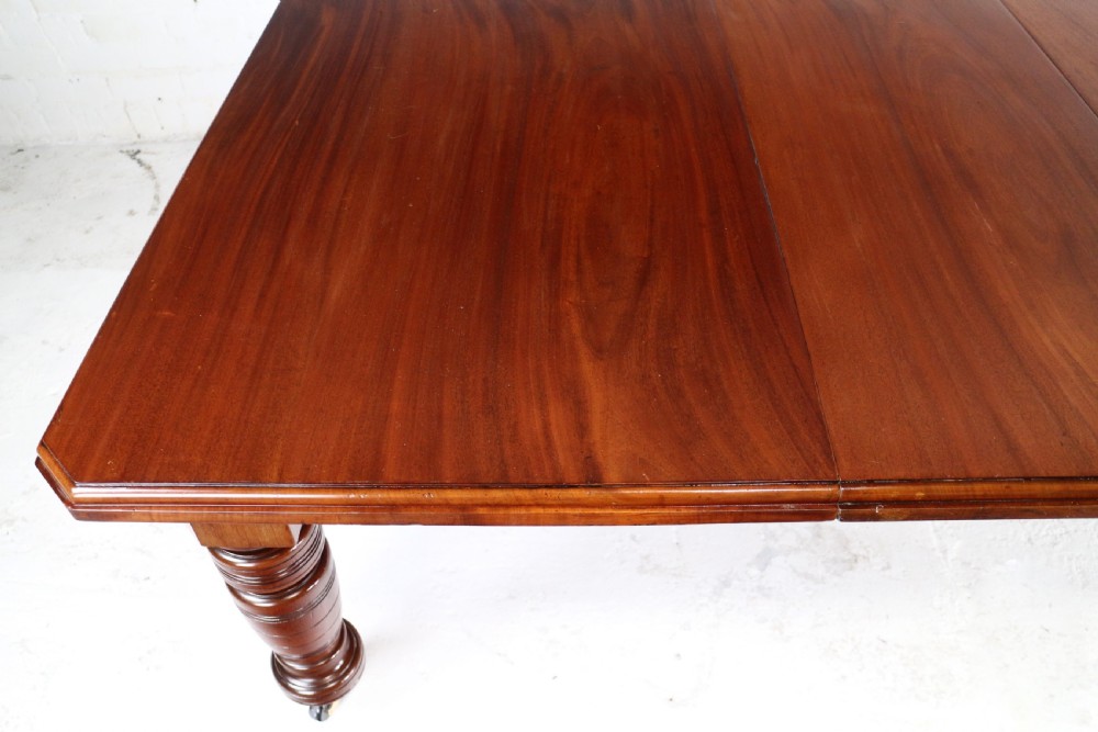Maple & Co Victorian Mahogany Extending Dining Table with Three Leaves View XXVI