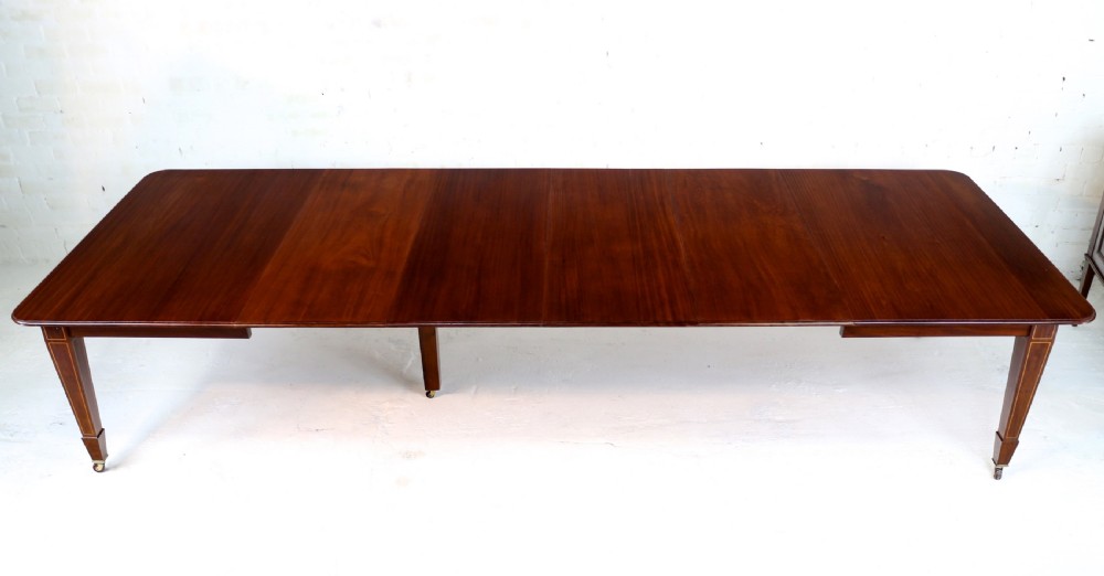 Antique Mahogany Extending Dining Table with Four Leaves & Leaf Holder by James Garvie & Sons, Aberdeen View IX
