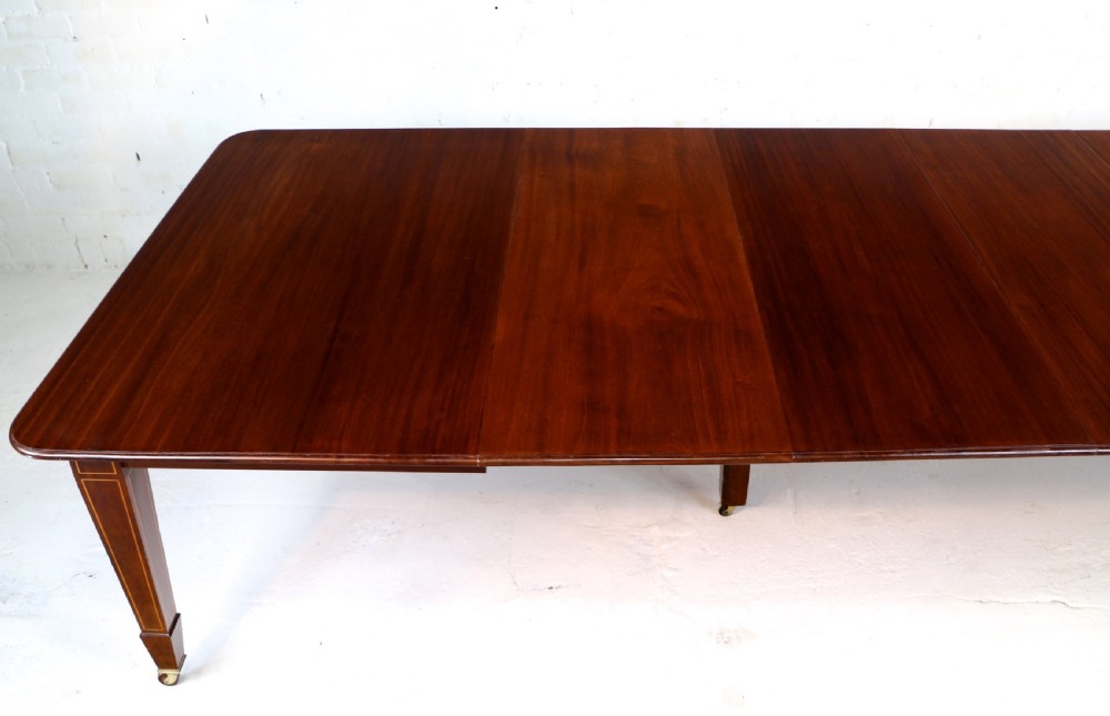Antique Mahogany Extending Dining Table with Four Leaves & Leaf Holder by James Garvie & Sons, Aberdeen View X