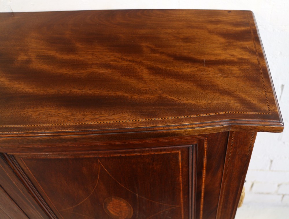 Antique Mahogany Extending Dining Table with Four Leaves & Leaf Holder by James Garvie & Sons, Aberdeen View XIII