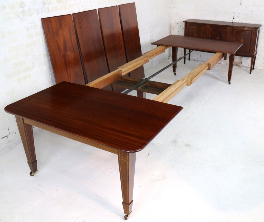 Antique Mahogany Extending Dining Table with Four Leaves & Leaf Holder by James Garvie & Sons, Aberdeen View XVII